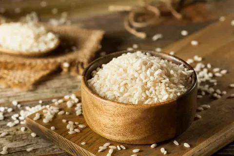 تصویر 3 از برنج طارم ممتاز خوش پخت مناسب پخت روزانه